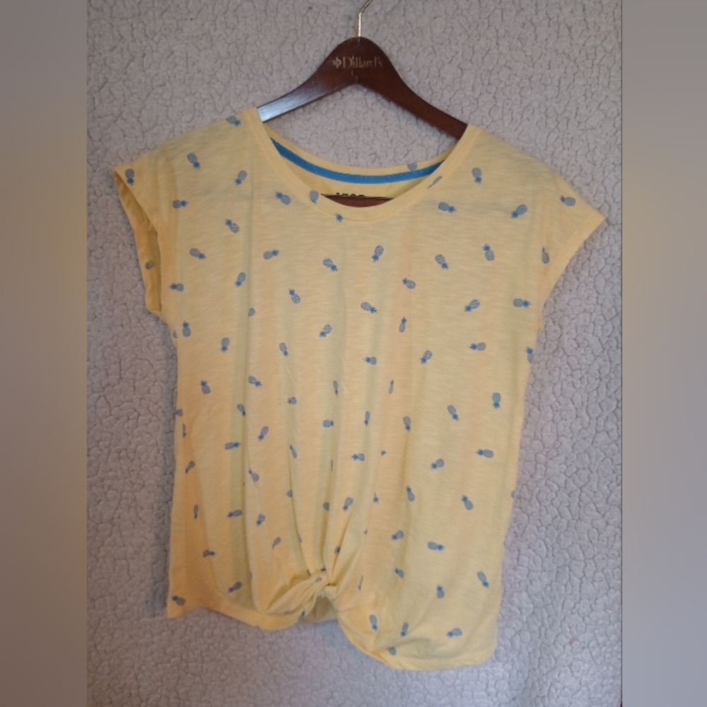 NWT IZOD Women Yellow Printed Short Sleeve T-Shirt S